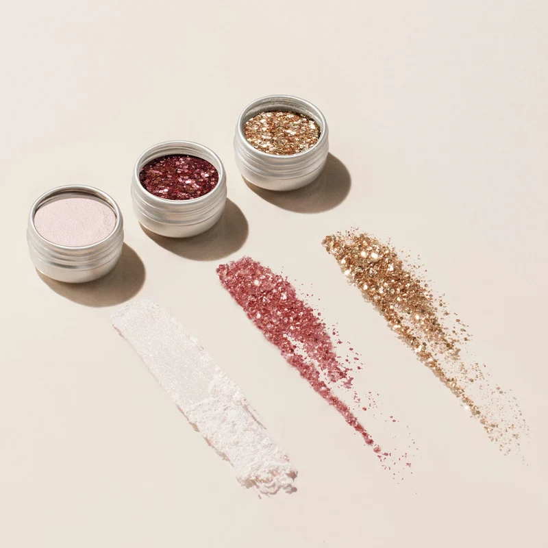 Trios de paillettes et poudres à effets