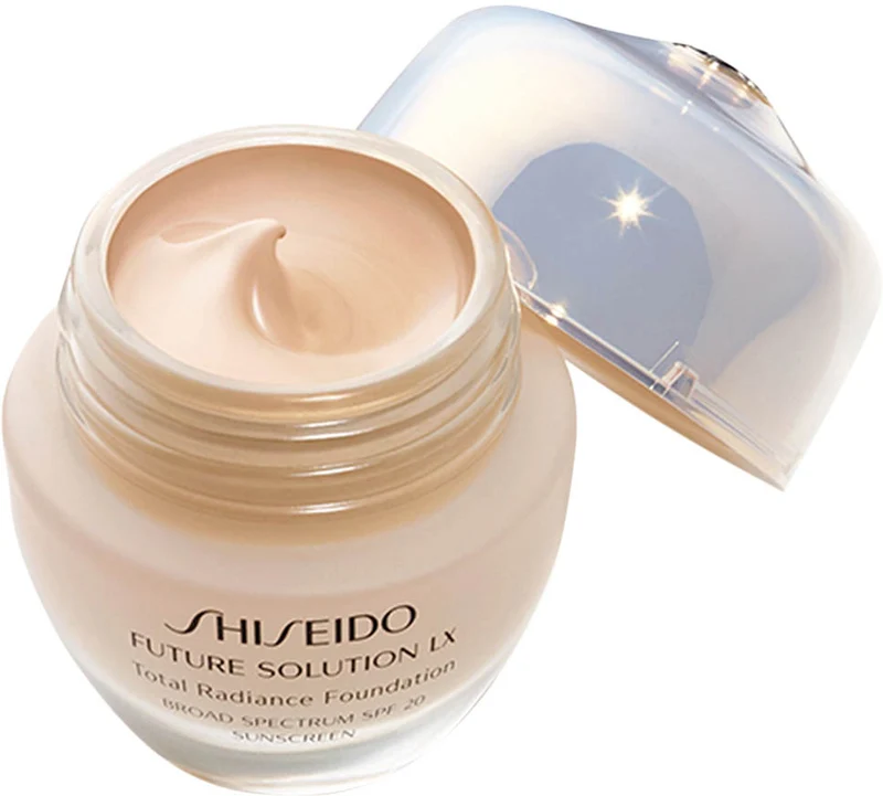 Total Radiance Foundation SPF 20 Ricco Fondotinta Setoso per Uno