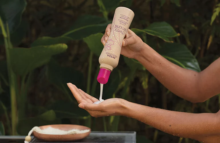 Aveda cherry almond- balsamo lenitivo senza risciacquo