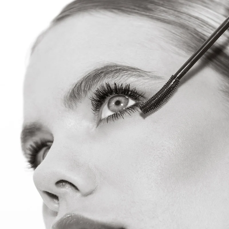 Mesauda femuline mascara tridimensionale