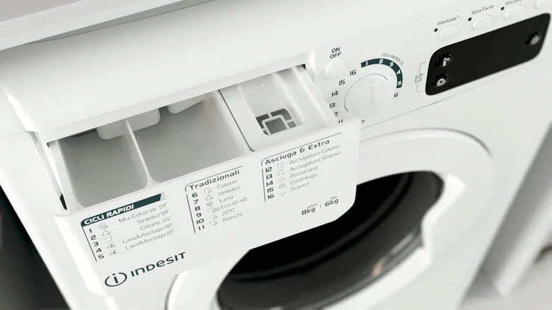 Indesit EWDE 861483 W IT N lavasciuga Libera installazione Caricamento frontale Bianco D