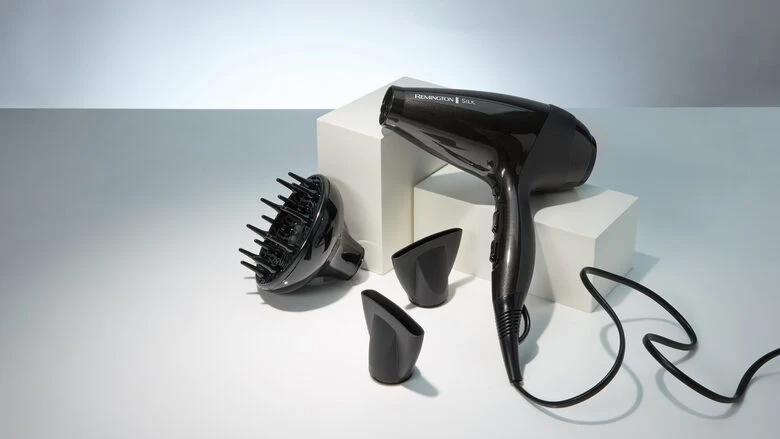 Remington AC9095 asciuga capelli 2400 W Nero