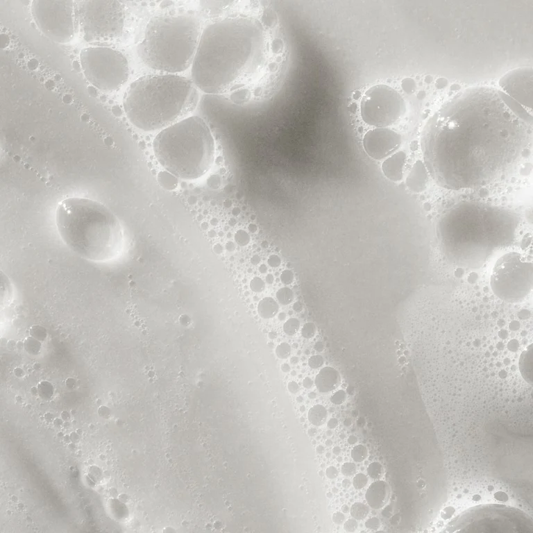 AVEDA damage remedy- Shampoo ristrutturante e riparatore