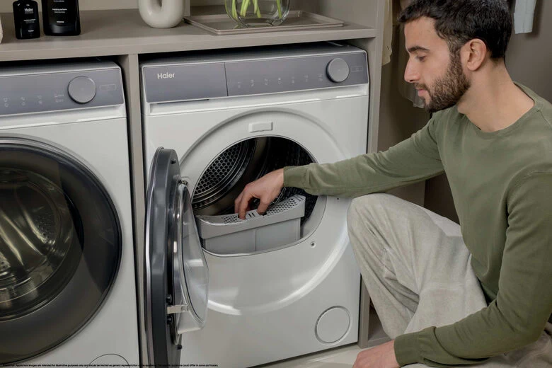 Haier HD90-A367U1-IT X Serie 7 Asciugatrice A Libera Installazione 9 Kg, AI PowerInverter, I-Refresh, Wi-Fi, Smart AI, Classe A, Bianco