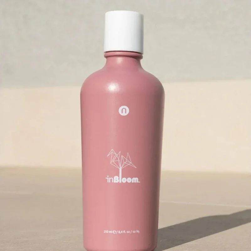 Naturalmente InBloom Moisturizing Shampoo Idratante cute secca
