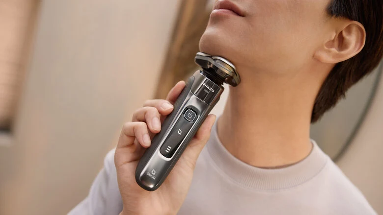 Philips i9000 X9002 Rasoio elettrico Wet & Dry con SkinIQ