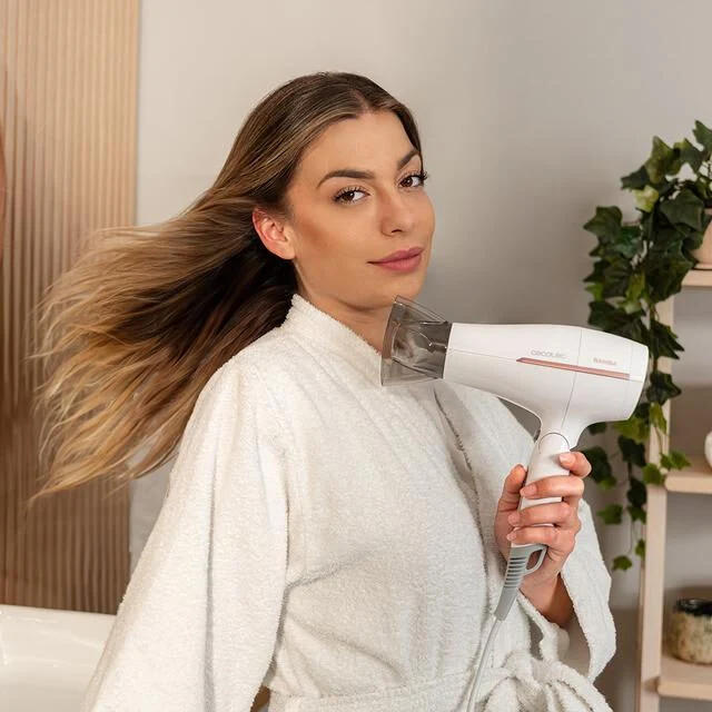 Cecotec IoniCare Power&Go Heaven asciuga capelli 2000 W Bianco