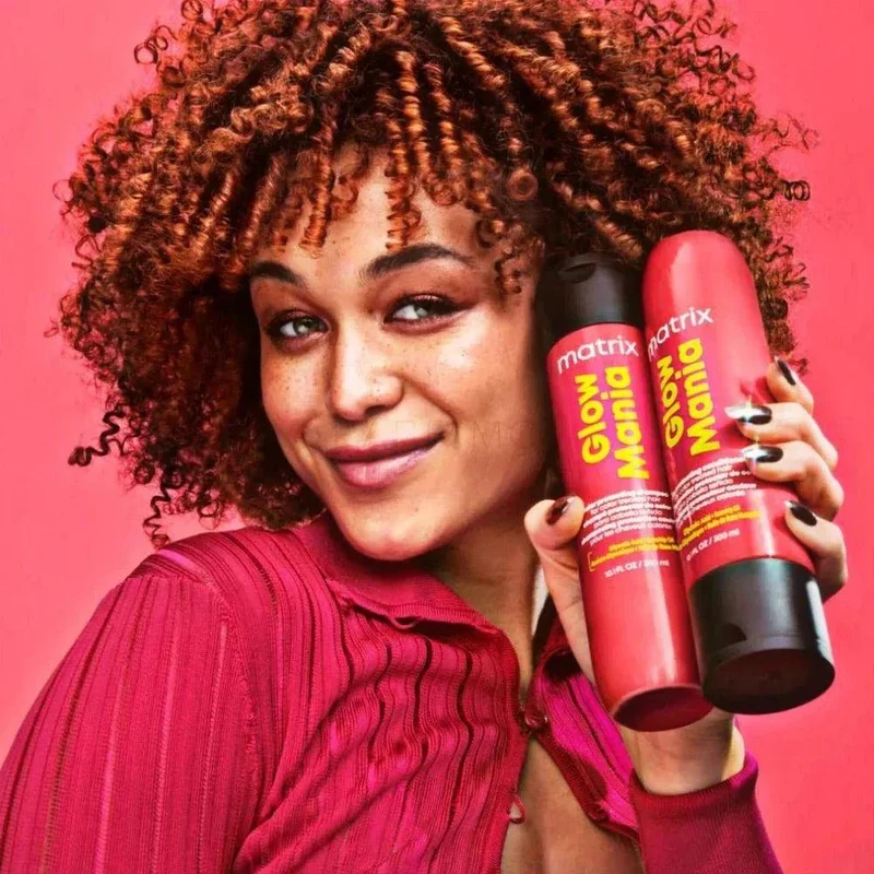 Glow Mania Kit Shampoo e Conditioner Matrix capelli colorati