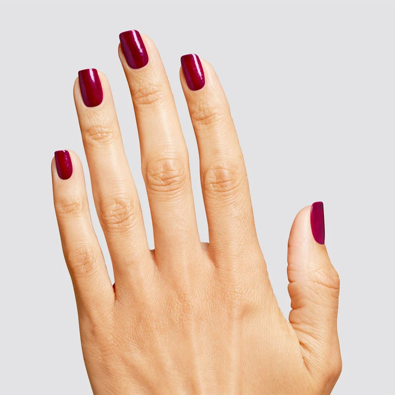 OPI Nail Laquer Holiday 25 Berry and Bright 15ml - Smalto OPI rosso