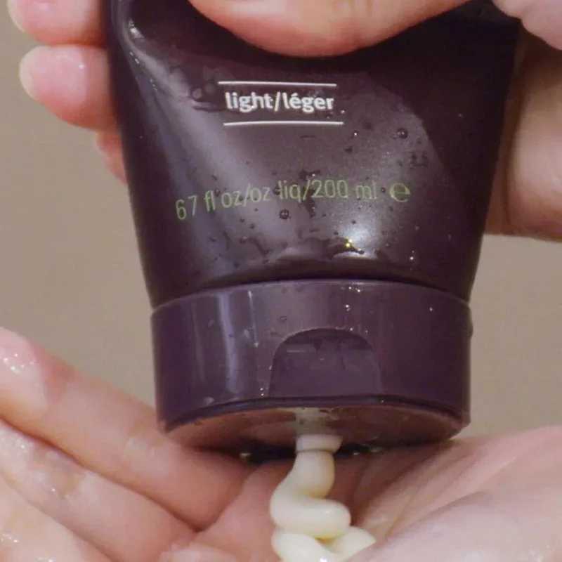 Aveda Invati Invati Ultra Advanced Thickening Conditioner Light