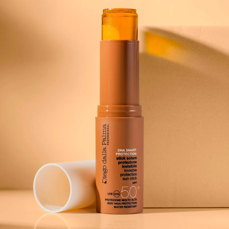 Diego dalla Palma Dna Smart Protection Invisible Protection Sun Stick SPF50+ 8gr - stick solare protezione invisibile