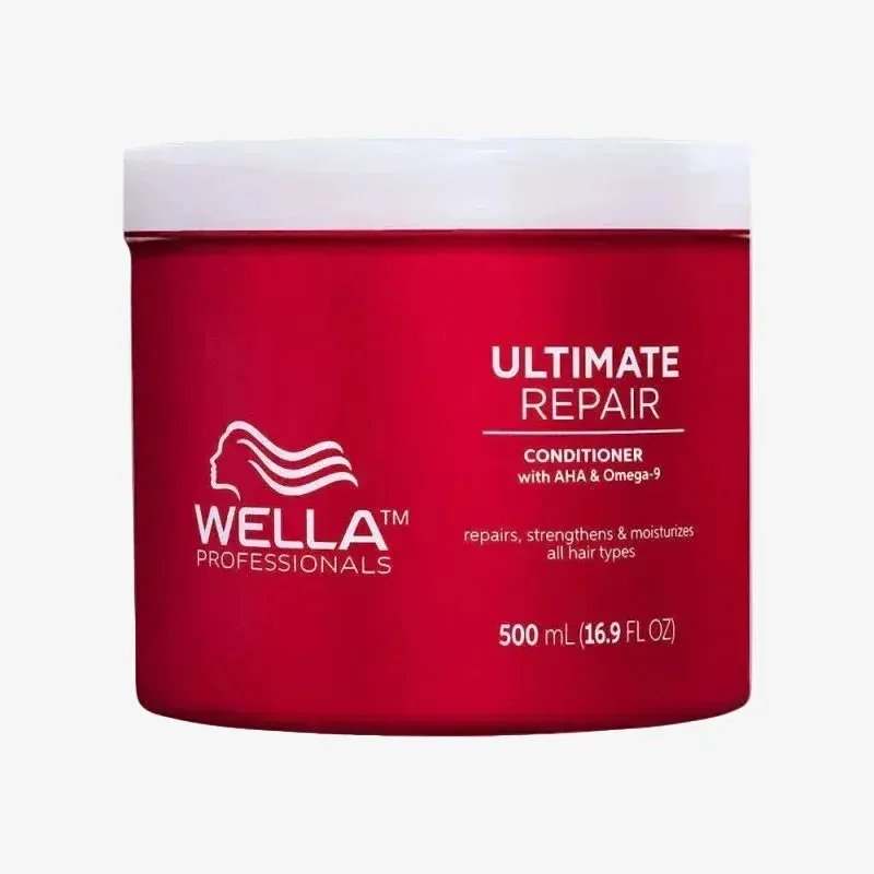 Wella Professionals Ultimate Repair Conditioner capelli danneggiati