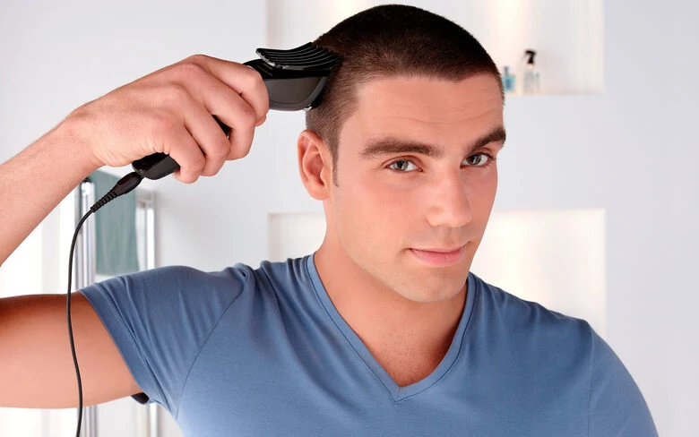 Philips HAIRCLIPPER Series 3000 Regolacapelli con lame in acciaio inossidabile