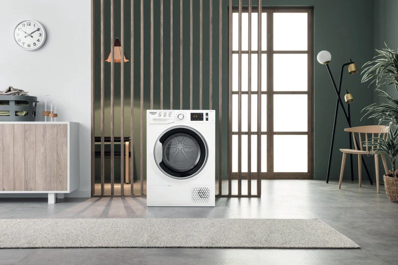 Hotpoint NT M11 92E IT asciugatrice Libera installazione Caricamento frontale 9 kg A++ Bianco