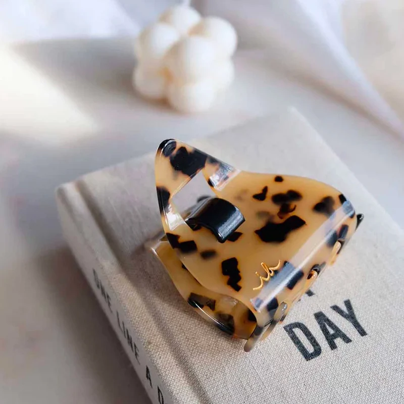Invisibobble Everclaw Leo Love - pinza per capelli leopardata