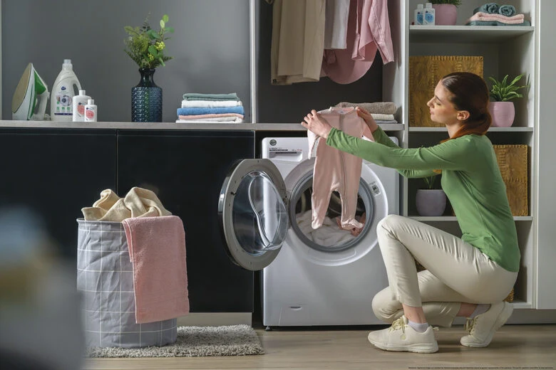 Hoover H-WASH&DRY 350 H3DPS4966TAMB6-S lavasciuga Libera installazione Caricamento frontale Bianco D