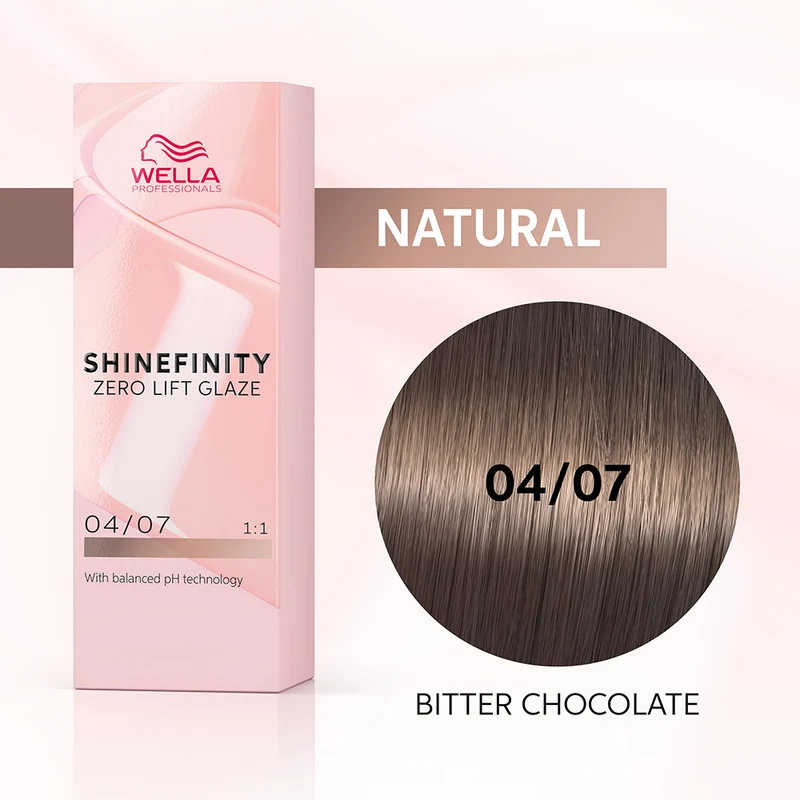 Wella Shinefinity Bitter Chocolate 04/07 Castano Medio Naturale Sabbia 60ml - colore demi-permanente