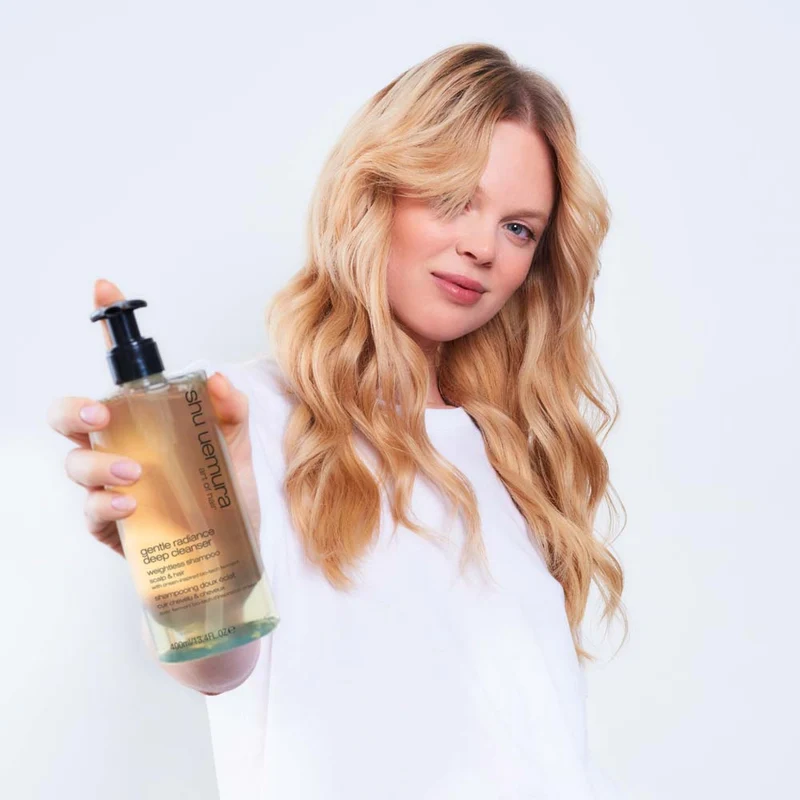 Shu Uemura Deep Cleansers Gentle Radiance Shampoo 400ml - shampoo per tutti i tipi di capelli