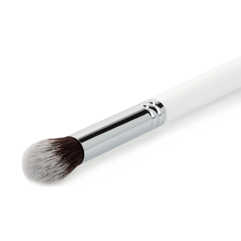 Ilū Make Up Blending Brush 401 - pennello da sfumatura