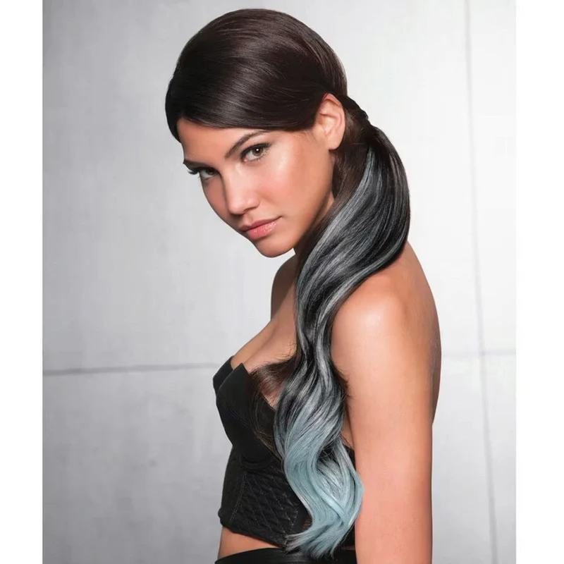 Hairdo Coda Color Splash Azzurra 58cm - coda azzurra su castano chiaro