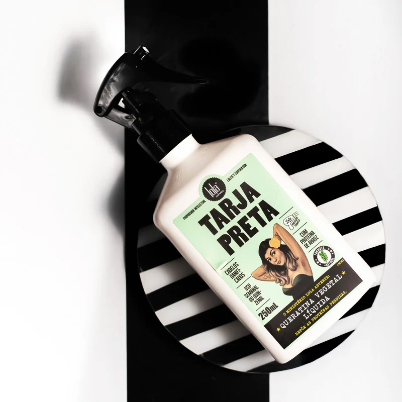 Lola from Rio Tarja Preta Queratina Vegetal Liquida 250ml - spray ristrutturante intensivo