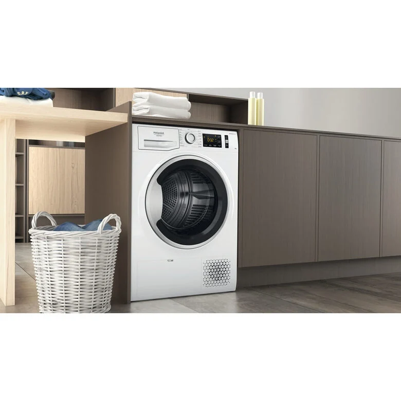 Hotpoint NT M11 8X3SK IT asciugatrice Libera installazione Caricamento frontale 8 kg A+++ Bianco