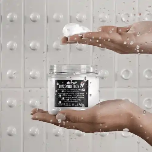 Davines Kit OI Shampoo e Balsamo 250ml - Tutti i Tipi di Capelli