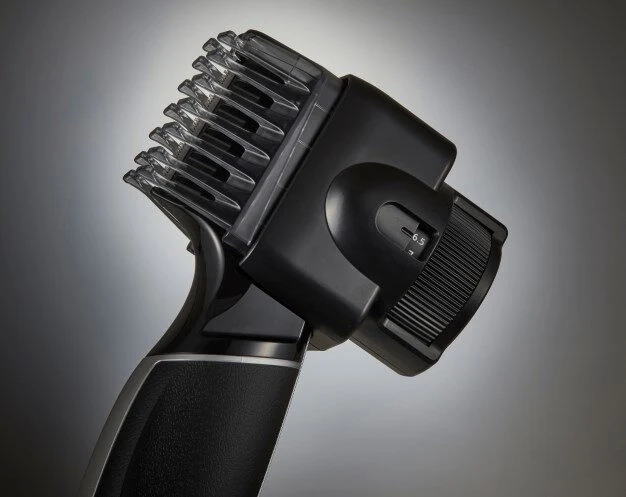 Panasonic ER-GD50, Regolabarba, Lama verticale, Pettine accessorio, 20 step taglio, Lavabile, Nero/Silver