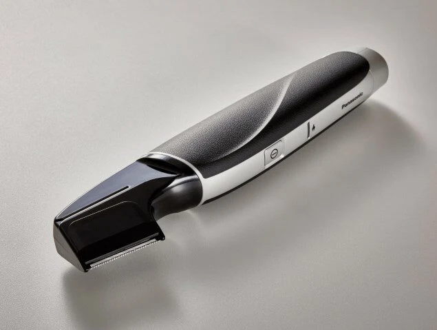 Panasonic ER-GD50, Regolabarba, Lama verticale, Pettine accessorio, 20 step taglio, Lavabile, Nero/Silver