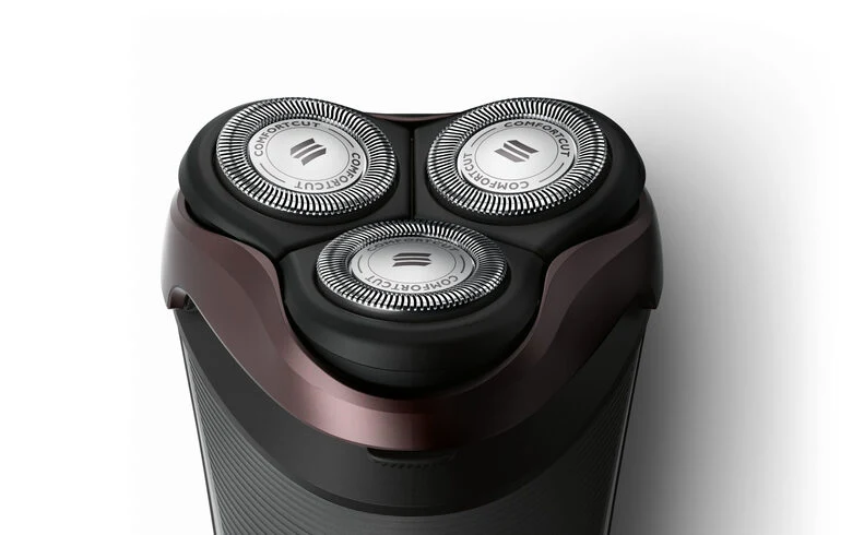 Philips SHAVER Series 3000 Rasoio per rasatura a secco con sistema ComfortCut S3520/06
