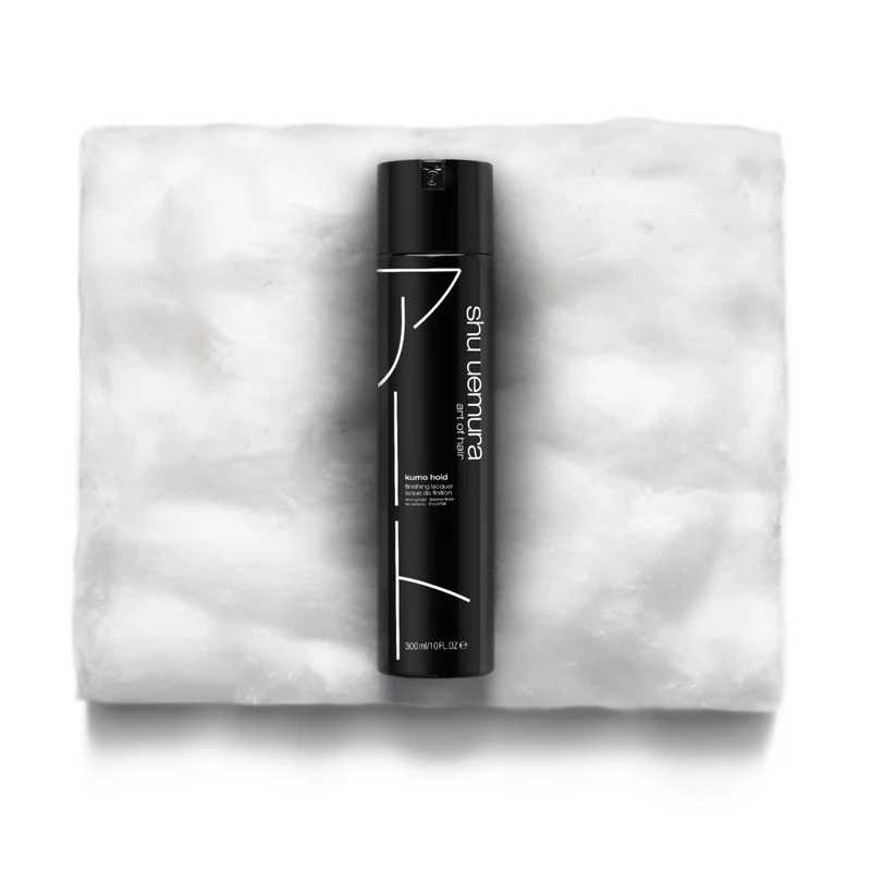 Shu Uemura Kumo Hold 300ml Lacca Professionale per Tutti i Tipi di Capelli