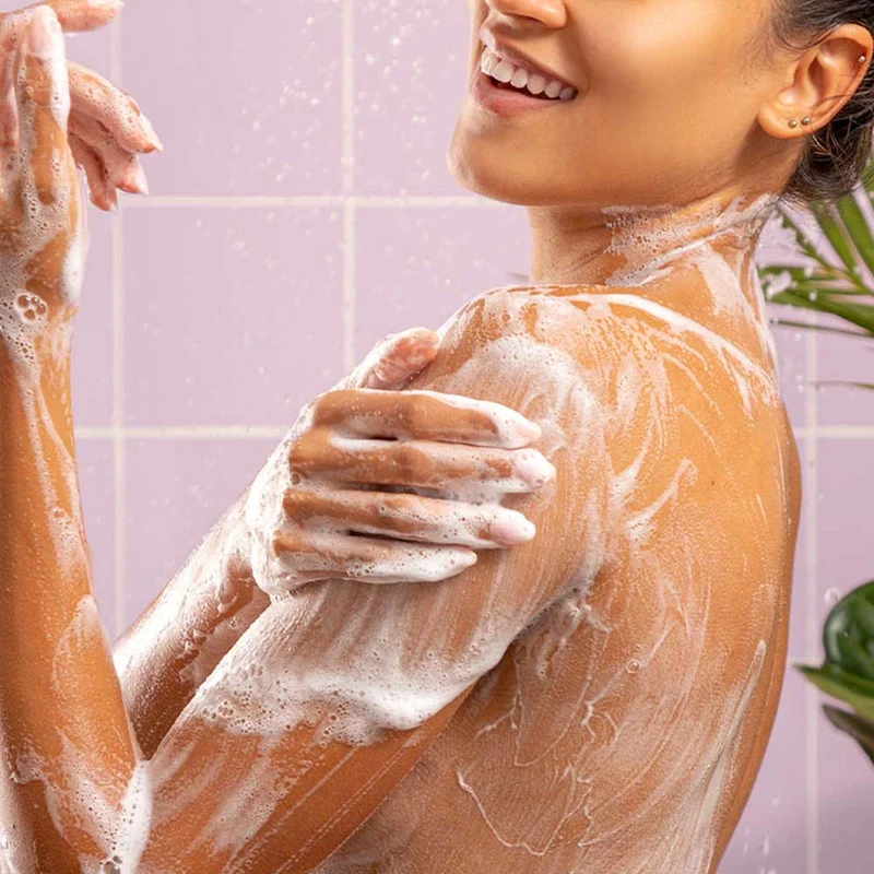 Glow Figure Smoothie Shower Gel Lychee & Dragonfruit Scent 300ml