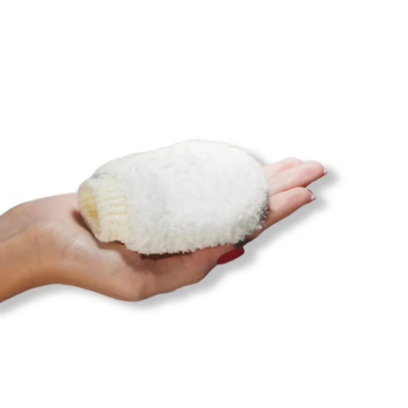 Gant nettoyant et démaquillant ultra-doux FluffyMini