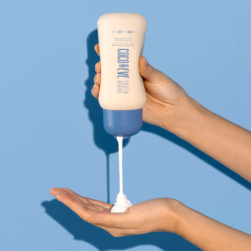 Coco & Eve Youth Revive Pro Youth Conditioner 280ml - balsamo antietà