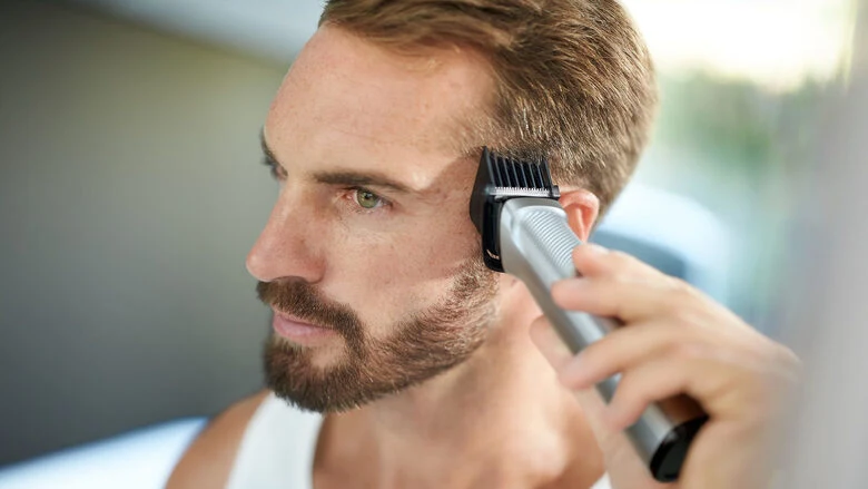 Philips MULTIGROOM Series 7000 12 accessori 12 in 1, Barba, capelli e corpo