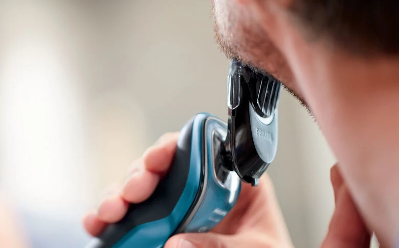 Philips SHAVER Series 5000 Rasoio elettrico Wet & Dry S5630/41