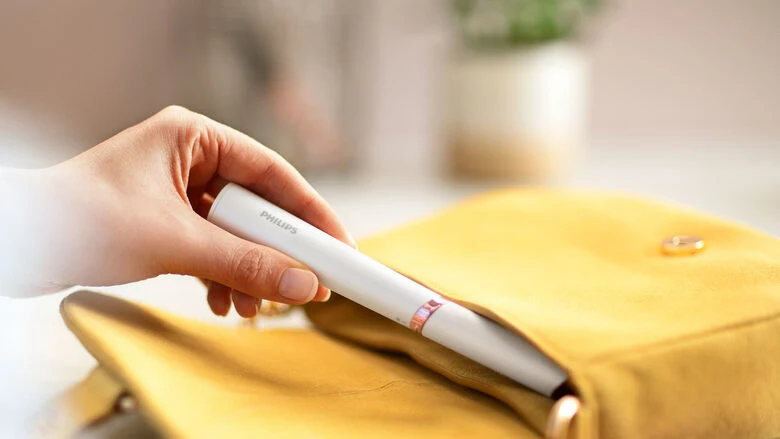 Philips Rifinitore a penna per ritocchi istantanei per corpo e viso
