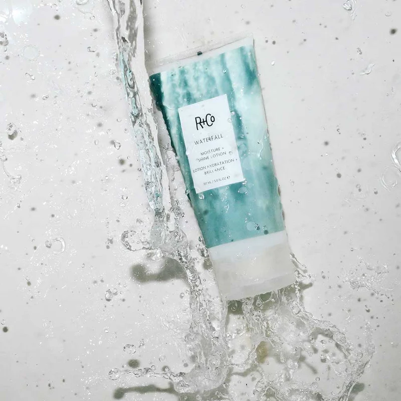WATERFALL Moisture + Shine Lotion 147ml