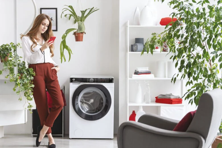 Hoover H-WASH&DRY 500 lavasciuga Libera installazione Caricamento frontale Bianco F