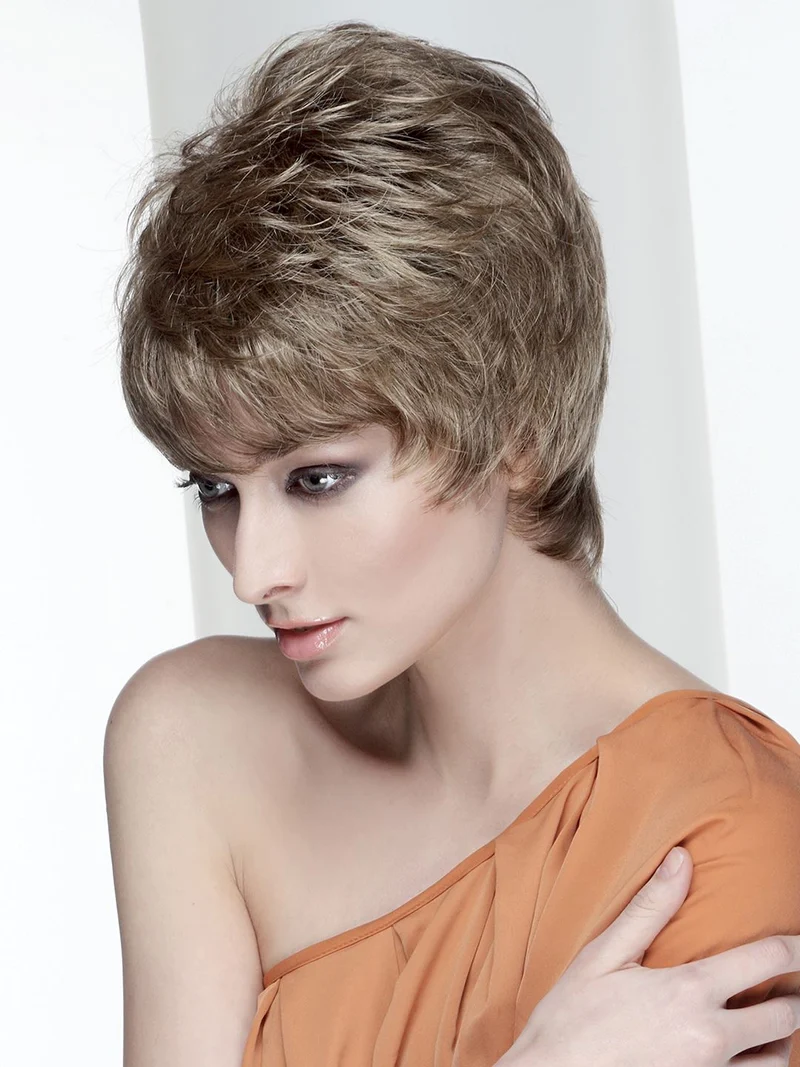 ADRIANA Parrucca in fibra sintetica